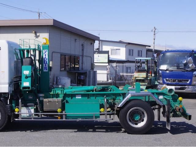 MITSUBISHI CANTER 2018 Image 31