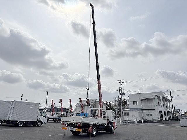 HINO DUTRO 2006 Image 31