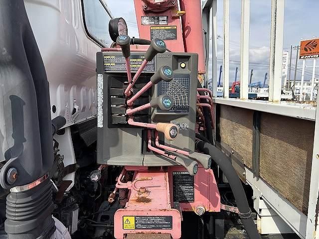 HINO DUTRO 2006 Image 31