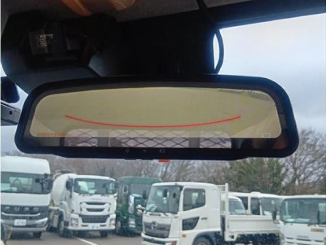 HINO DUTRO 2022 Image 31