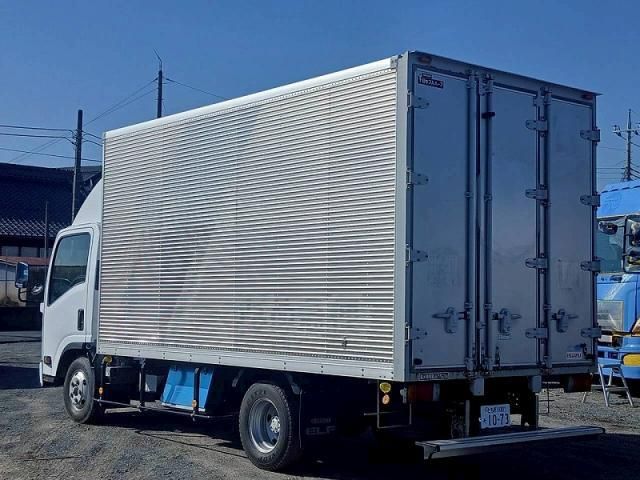ISUZU ELF 2016 Image 31
