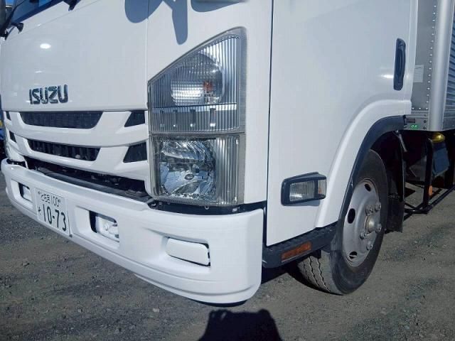 ISUZU ELF 2016 Image 31
