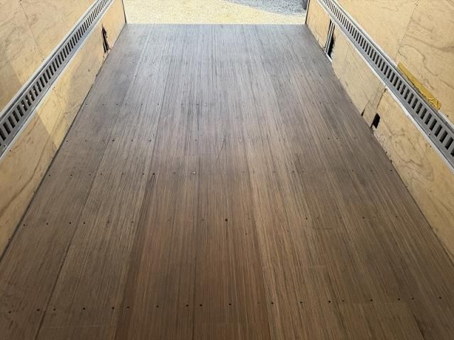 HINO DUTRO 2016 Image 31