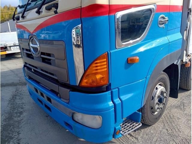 HINO PROFIA 2013 Image 31