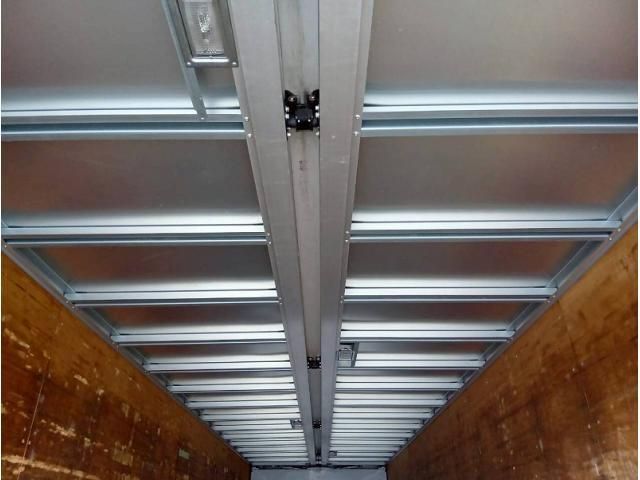 HINO PROFIA 2013 Image 31