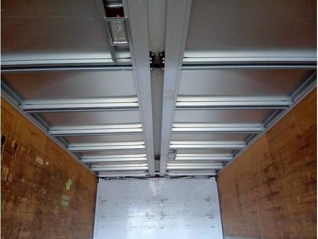 HINO PROFIA 2013 Image 31