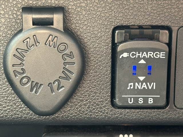 DAIHATSU MIRA E:S 2021 Image 31