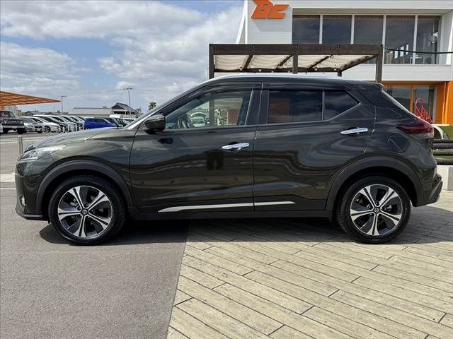 NISSAN KICKS 2022 Image 31