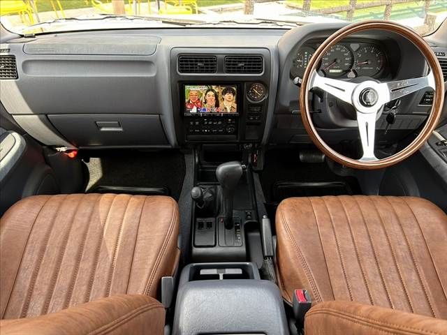 TOYOTA LANDCRUISER PRADO 2001 Image 31