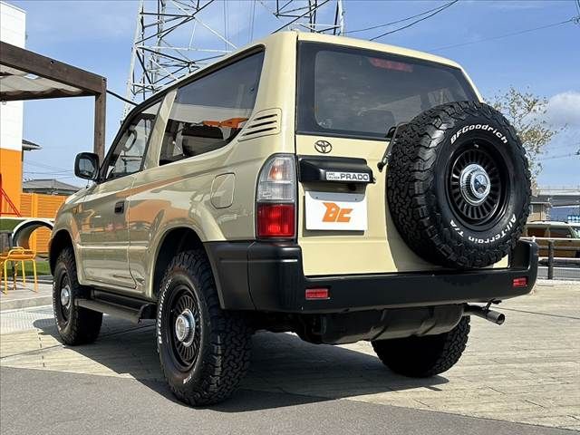 TOYOTA LANDCRUISER PRADO 2001 Image 31