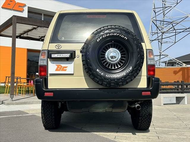 TOYOTA LANDCRUISER PRADO 2001 Image 31