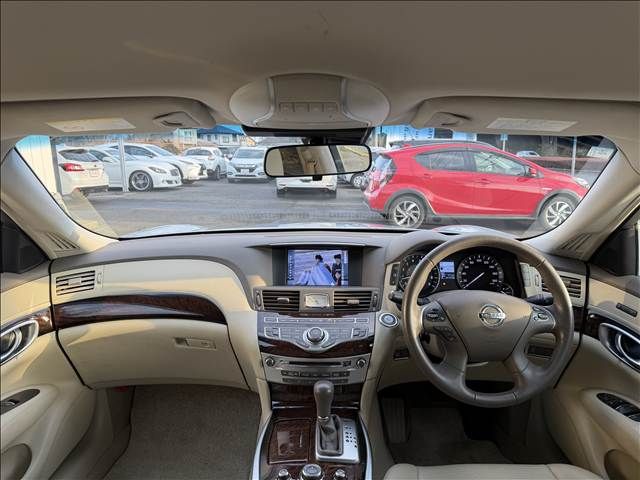 NISSAN FUGA 2010 Image 31