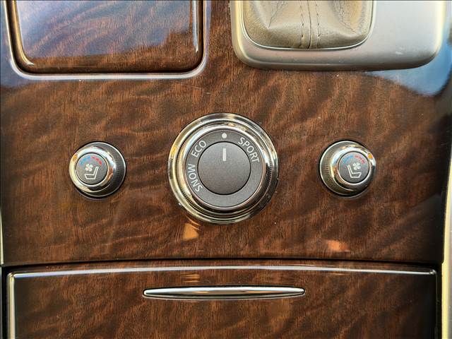 NISSAN FUGA 2010 Image 31