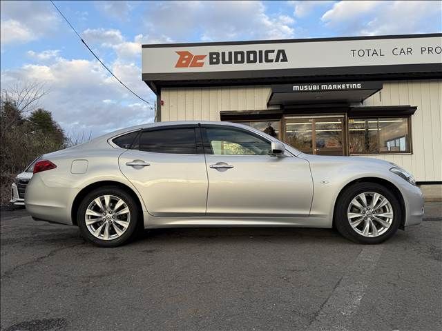 NISSAN FUGA 2010 Image 31