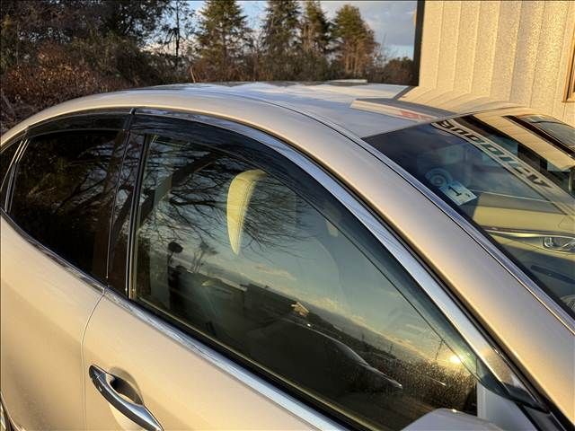 NISSAN FUGA 2010 Image 31