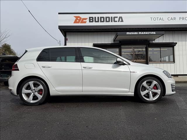 VOLKSWAGEN GOLF GTI 2015 Image 31