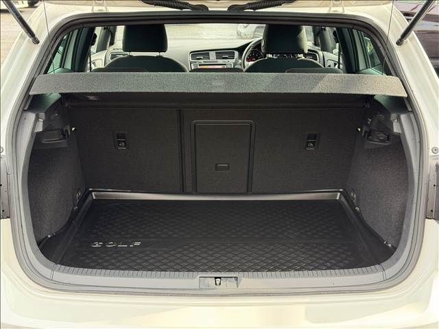 VOLKSWAGEN GOLF GTI 2015 Image 31