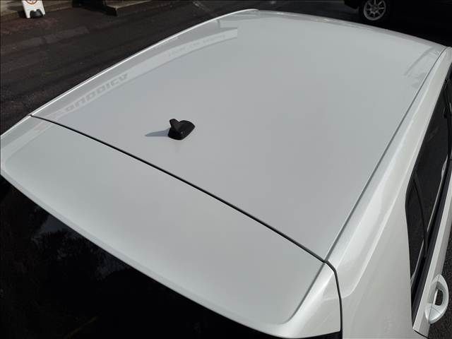 VOLKSWAGEN GOLF GTI 2015 Image 31