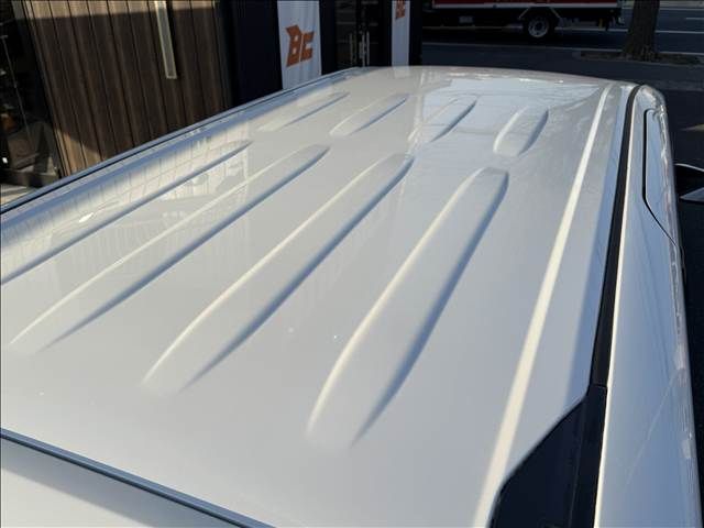 TOYOTA VOXY 2014 Image 31