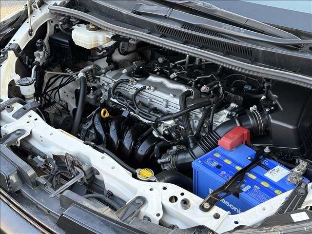 TOYOTA VOXY 2014 Image 31