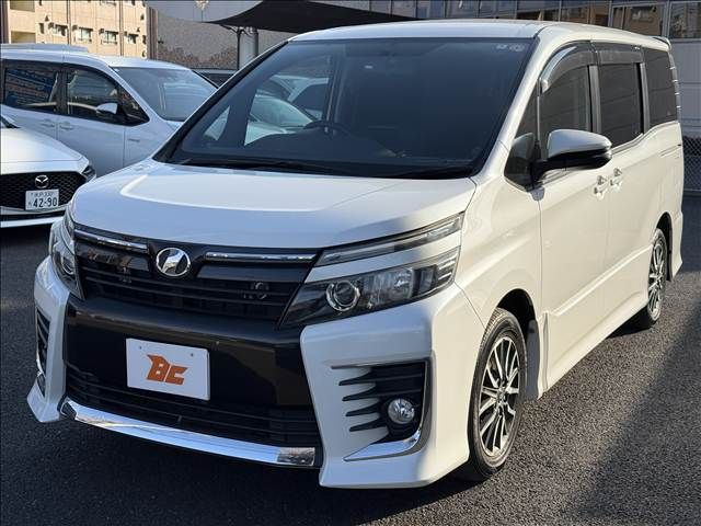 TOYOTA VOXY 2014 Image 31