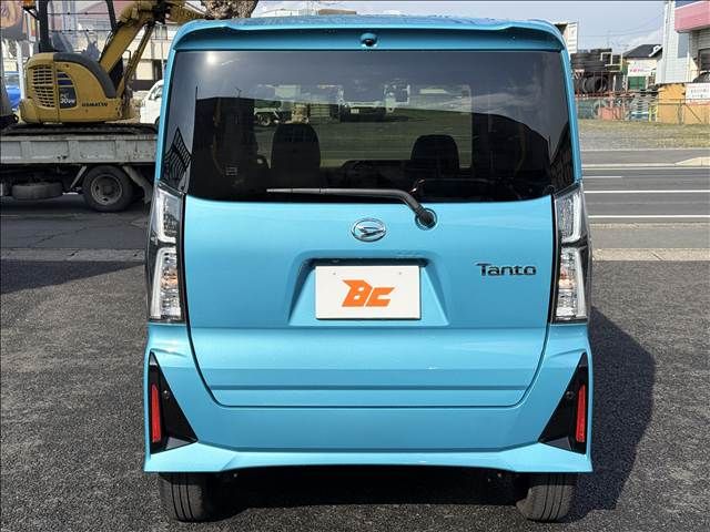 DAIHATSU TANTO CUSTOM 4WD 2023 Image 31