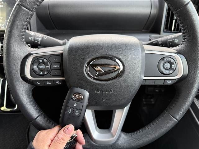 DAIHATSU TANTO CUSTOM 4WD 2023 Image 31