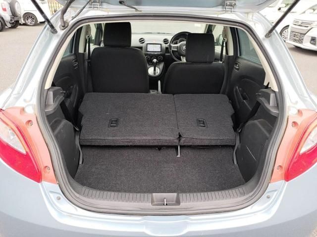 MAZDA DEMIO 2013 Image 31