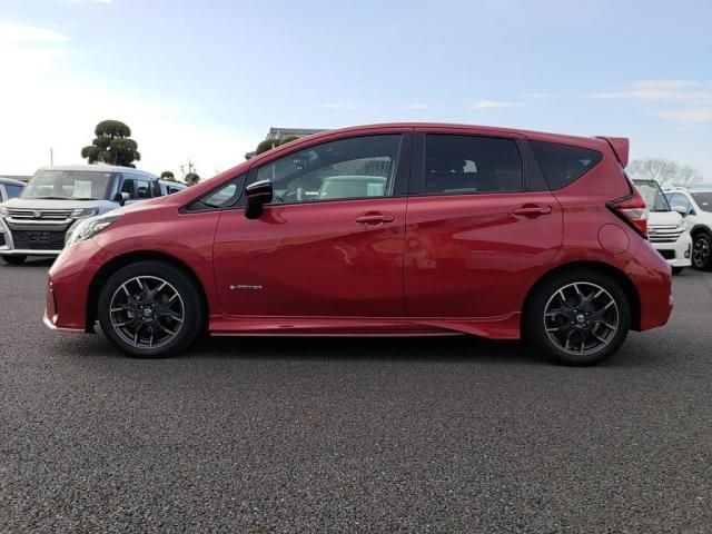 NISSAN NOTE 2017 Image 31