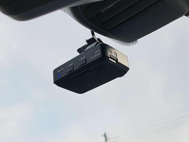 NISSAN NOTE 2017 Image 31