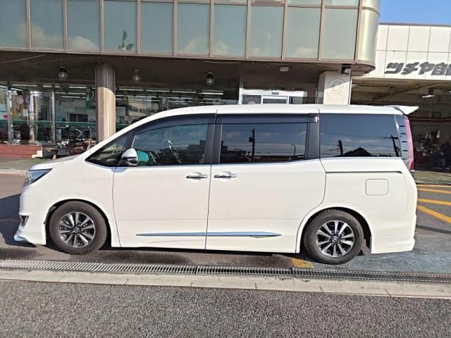 TOYOTA ESQUIRE 2021 Image 31