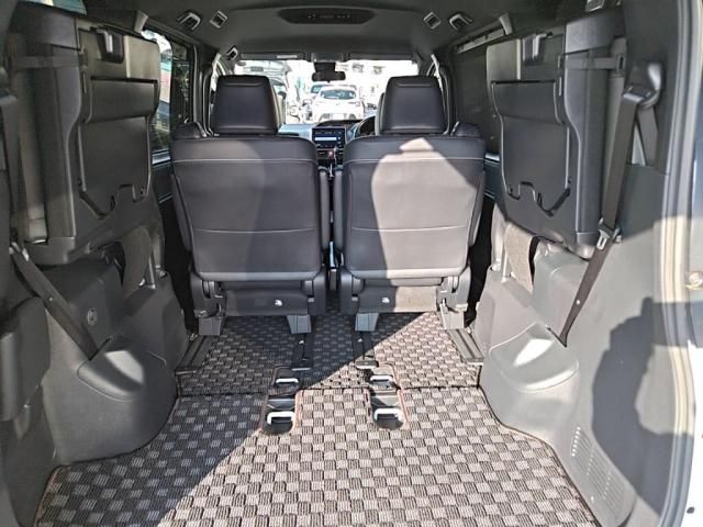 TOYOTA ESQUIRE 2021 Image 31