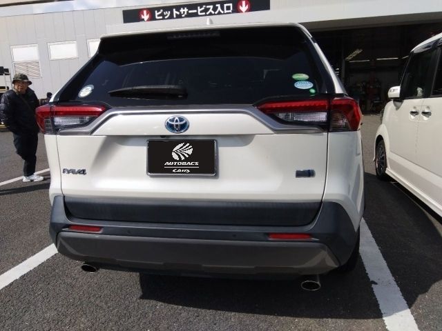 TOYOTA RAV4 HYBRID 4WD 2019 Image 31