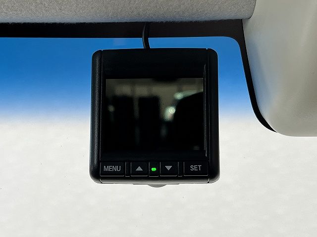 HONDA N BOX 2018 Image 31