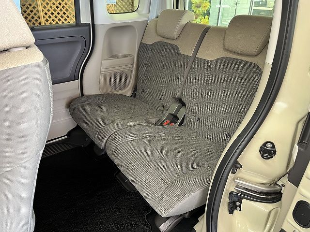 HONDA N BOX 2018 Image 31