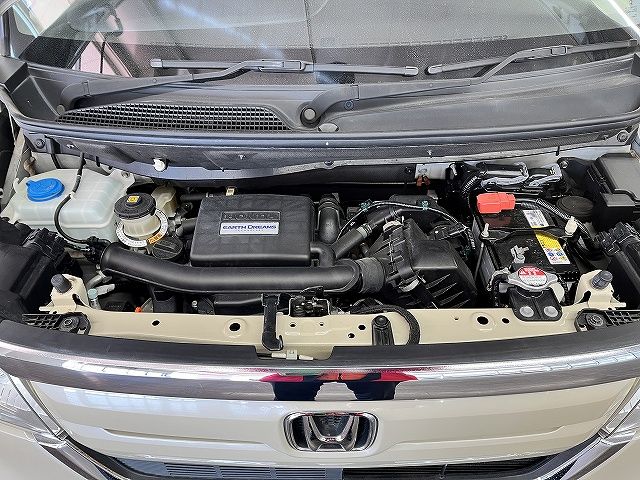 HONDA N BOX 2018 Image 31