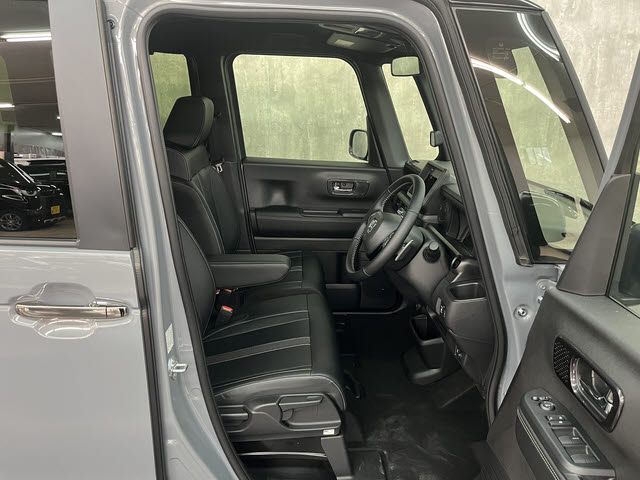 HONDA N BOX CUSTOM 2025 Image 31