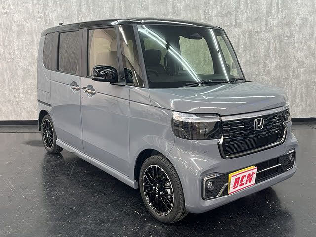 HONDA N BOX CUSTOM 2025 Image 31
