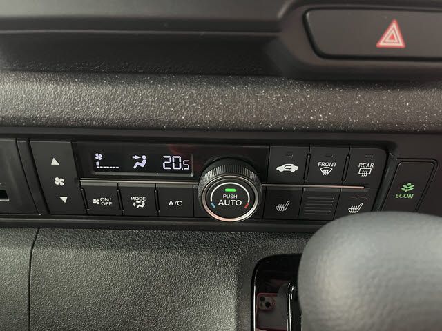 HONDA N BOX CUSTOM 2025 Image 31