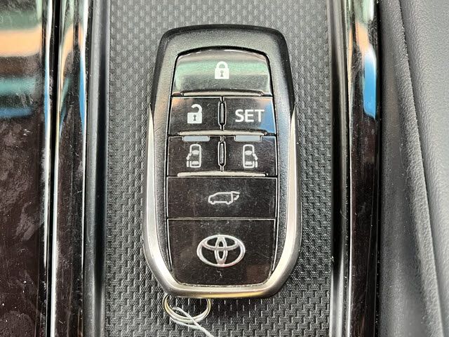 TOYOTA ALPHARD 2022 Image 31