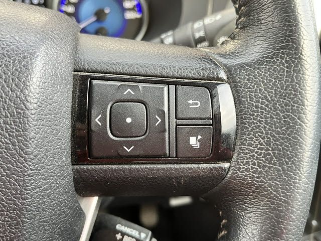 TOYOTA HILUX 4WD 2018 Image 31