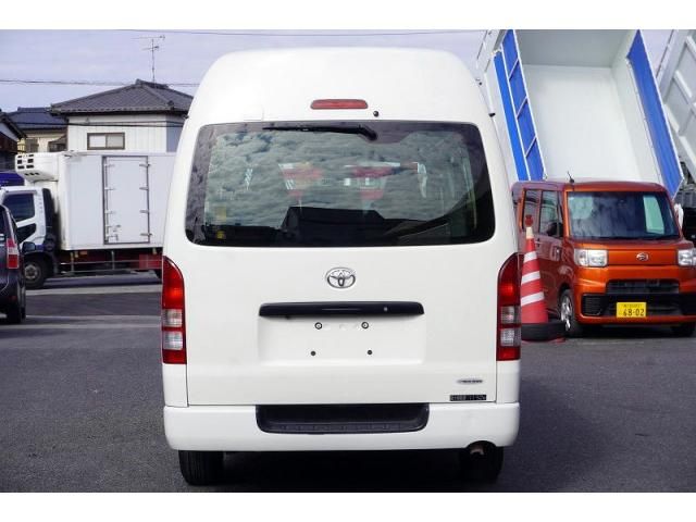 TOYOTA HIACE VAN 1.25T 2WD 2017 Image 31