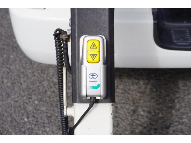 TOYOTA HIACE VAN 1.25T 2WD 2017 Image 31