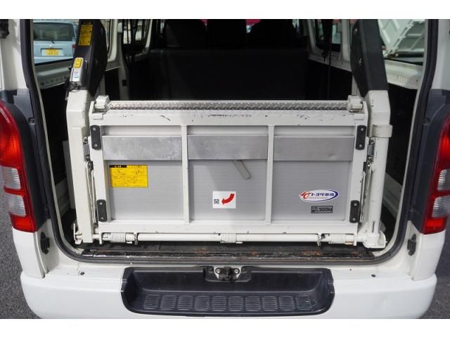 TOYOTA HIACE VAN 1.25T 2WD 2017 Image 31
