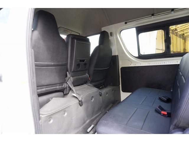 TOYOTA HIACE VAN 1.25T 2WD 2017 Image 31