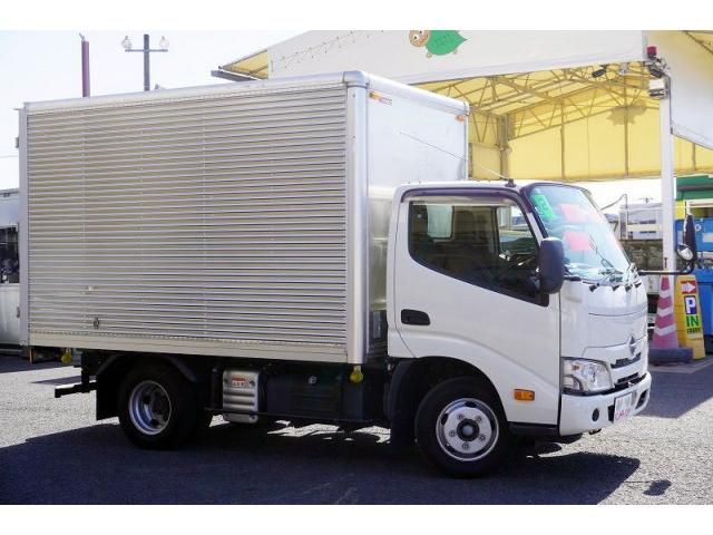 HINO DUTRO 2020 Image 31