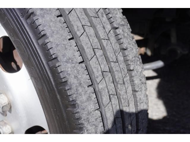 HINO DUTRO 2020 Image 31