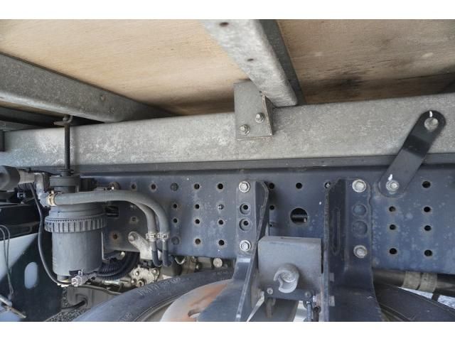 HINO DUTRO 2020 Image 31