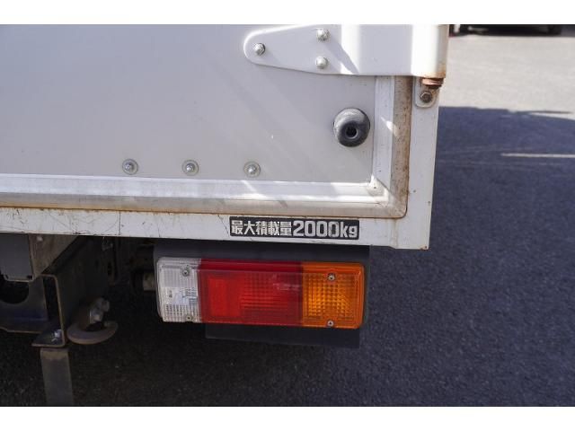 HINO DUTRO 2020 Image 31