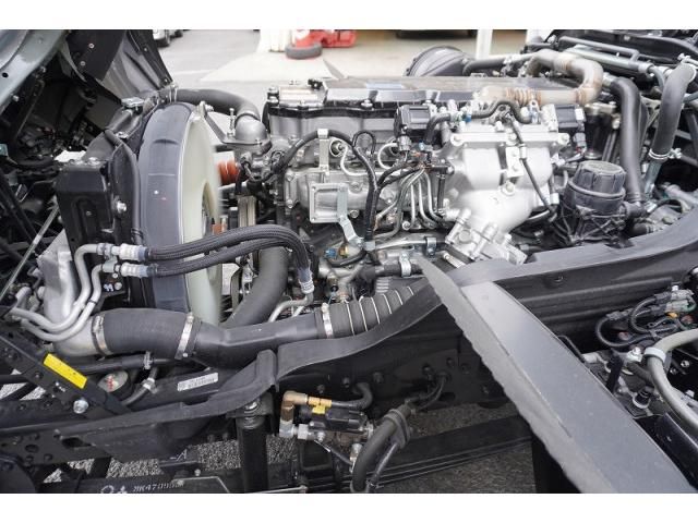 MITSUBISHI FUSOU FIGHTER 2024 Image 31